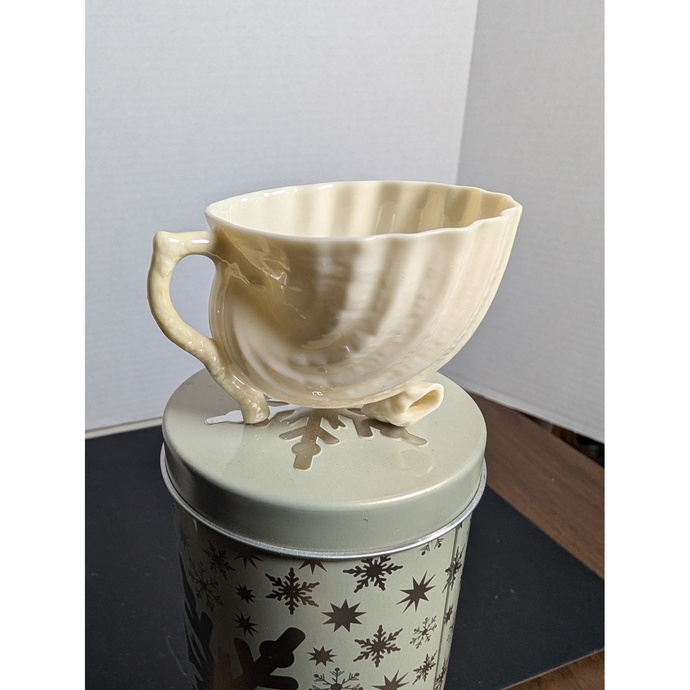 Vintage Belleek Ireland Neptune Shell Teacup 7th Mark with Shell Feet